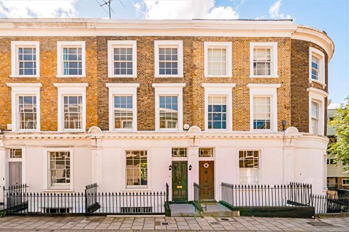 3 Bedroom Flat For Sale In Hanover Gardens, Oval, SE11