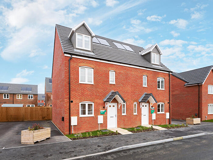 4 Bedroom Semi-Detached House For Sale In Compass Point, Northampton Road, Market Harborough, Leicestershire, LE16