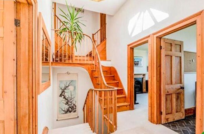 4 Bedroom House To Rent In Woodhill Road, Portishead, BS20