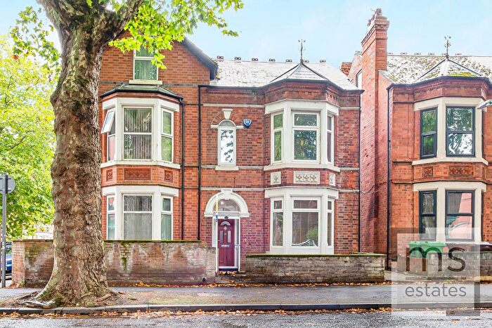 6 Bedroom Semi Detached House For Sale In Student Hmo .% Yield. Lenton Boulevard, Nottingham, NG7