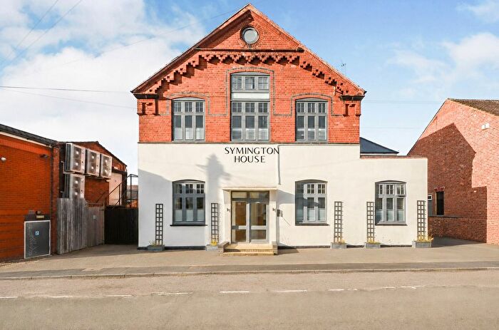 2 Bedroom Flat For Sale In Symington House, Market Street, Rugby, CV21