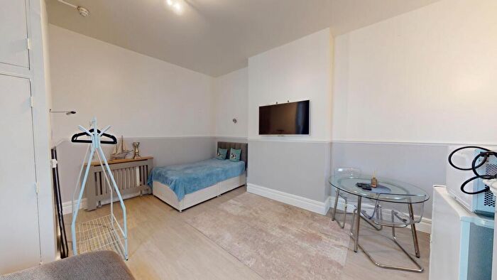 Studio To Rent In Ship Street, Brighton, BN1