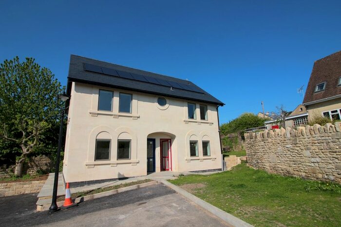 Studio To Rent In Darlington Road, Bath, BA2