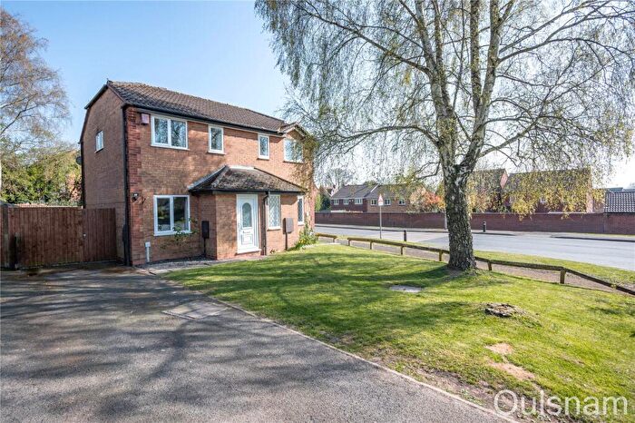 2 Bedroom Semi-Detached House For Sale In Abbey Close, Bromsgrove, Worcestershire, B60
