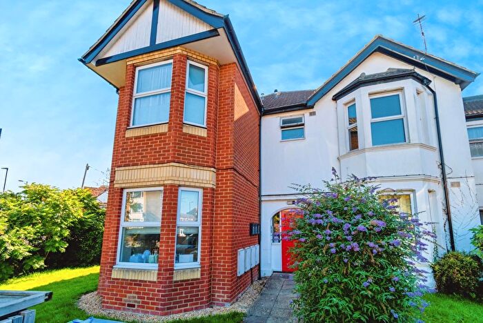 1 Bedroom Flat For Sale In Howard Road, Shirley, Southampton, Hampshire, SO15