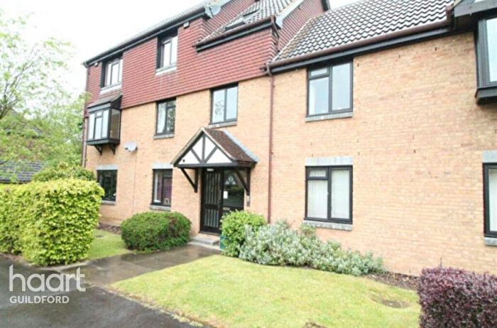 1 Bedroom Apartment To Rent In Dairymans Walk, Guildford, GU4
