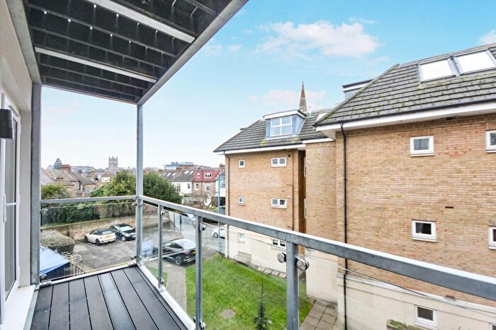 1 Bedroom Flat To Rent In High Street Beckenham, BR3
