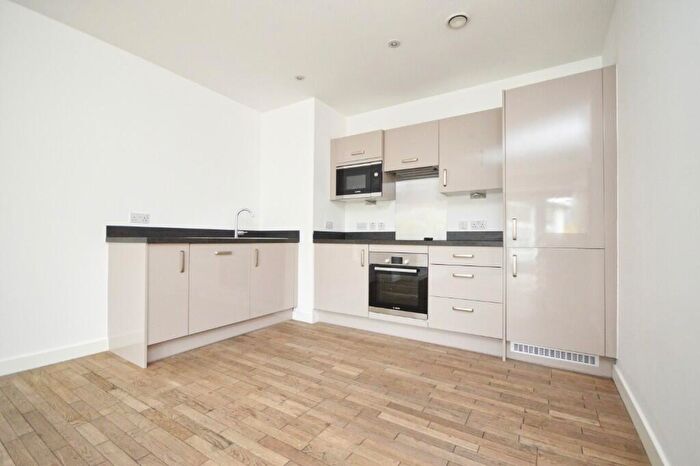 2 Bedroom Apartment To Rent In Flat Kiln House, St. Thomas Street, Bristol, BS1