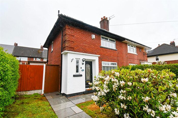2 Bedroom Semi-Detached House For Sale In Mendip Road, Prenton, Wirral, CH42