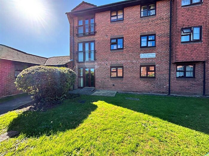 1 Bedroom Retirement Property For Sale In St Georges Court, St. Georges Road, Addlestone, KT15