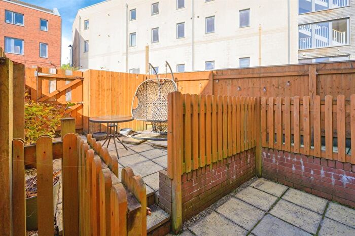 5 Bedroom End Terrace House For Sale In Fore Street, Devonport, Plymouth, PL1