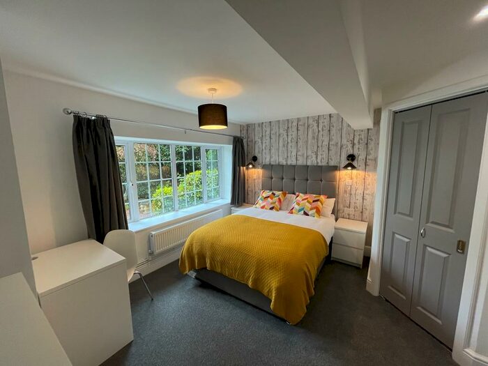 1 Bedroom Detached House To Rent In Topsham Road, Exeter, EX2