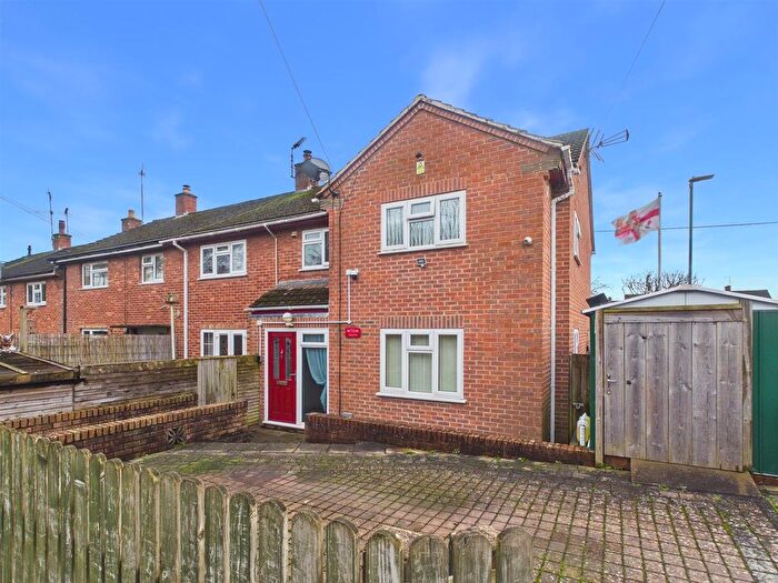 4 Bedroom Semi-Detached House For Sale In Glebe Road, Newent, GL18