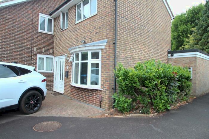 2 Bedroom End Of Terrace House To Rent In Gadebridge Road, Hemel Hempstead, HP1