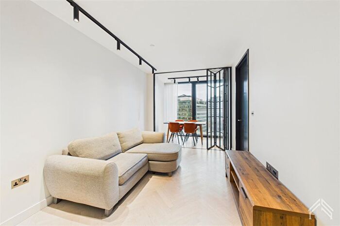 1 Bedroom Flat To Rent In One Crown Place, Sun Street, EC2A