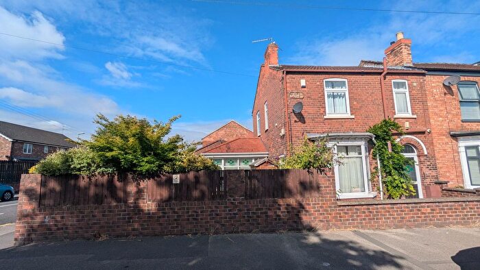 3 Bedroom Semi-Detached House To Rent In Sandsfield Lane, Gainsborough, DN21