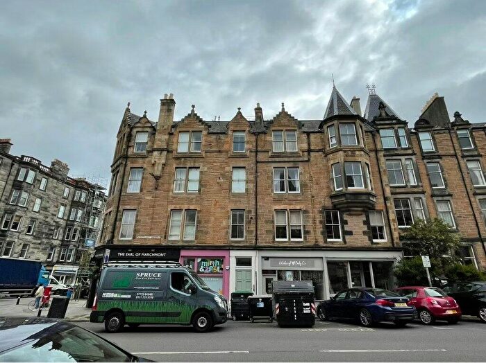 4 Bedroom Flat To Rent In Marchmont Crescent, Edinburgh, Midlothian, EH9