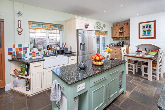 5 Bedroom Detached House For Sale In Great Bowden Road, Market Harborough, LE16