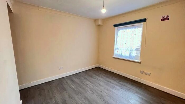 1 Bedroom Flat To Rent In High Town Road, Luton, LU2