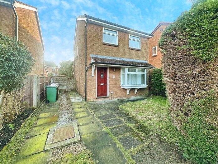 3 Bedroom Detached House For Sale In Lilburn Close, Ramsbottom, Bury, BL0