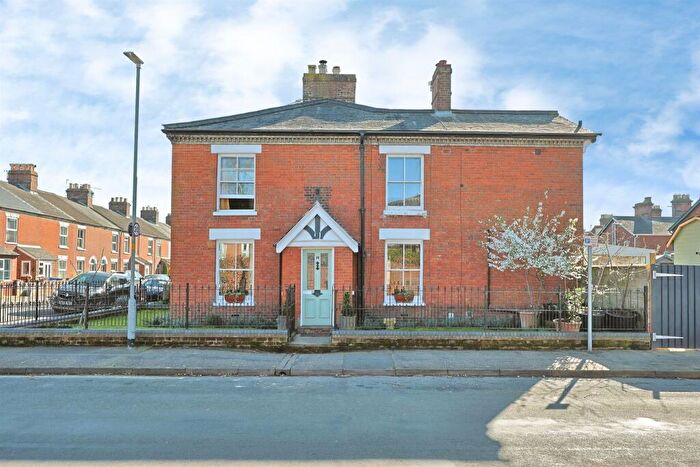 3 Bedroom End Of Terrace House For Sale In Corton Road, Norwich, NR1