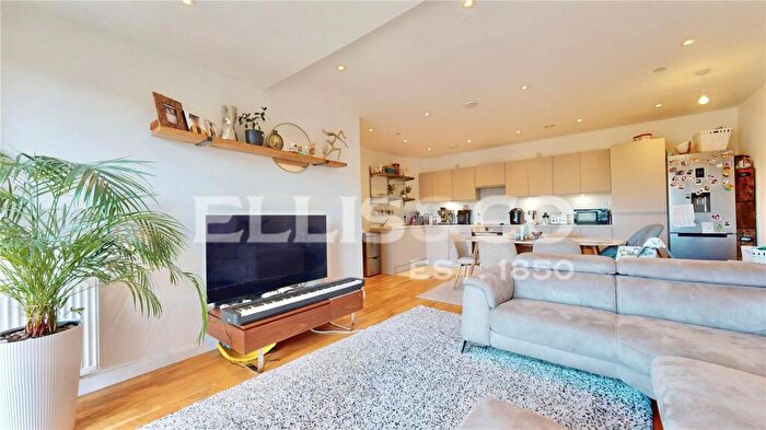 2 Bedroom Apartment For Sale In Wembley Hill Road, Wembley, HA9