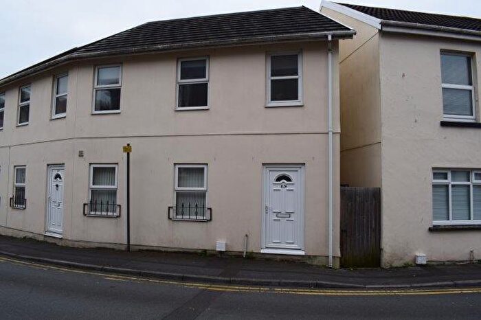 2 Bedroom Flat To Rent In Wern Road, Llanelli, Carmarthenshire, SA15