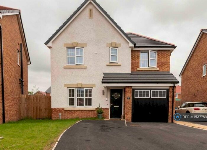 4 Bedroom Detached House To Rent In Heron Close, Wesham, Preston, PR4