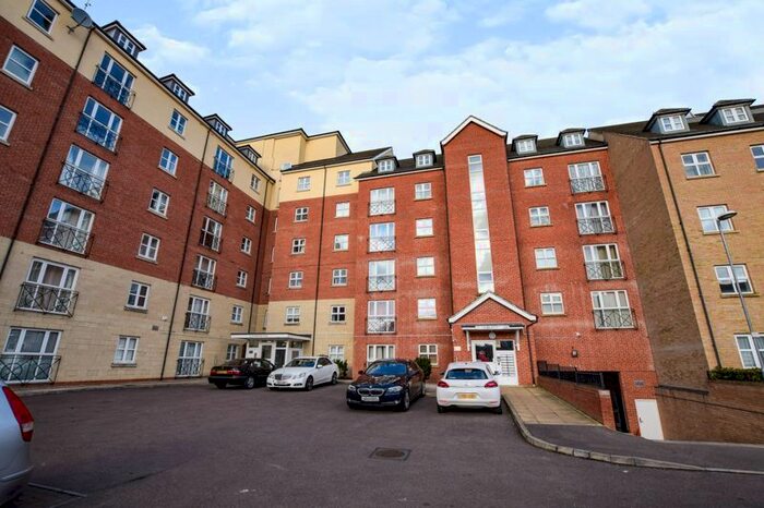 2 Bedroom Flat To Rent In Wheelwright House, Palgrave Road, Bedford, MK42
