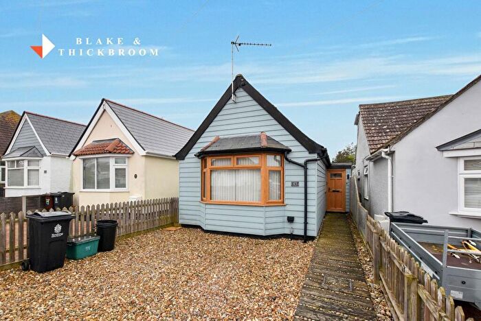 1 Bedroom Detached Bungalow For Sale In Brighton Road, Holland On Sea, Essex, CO15