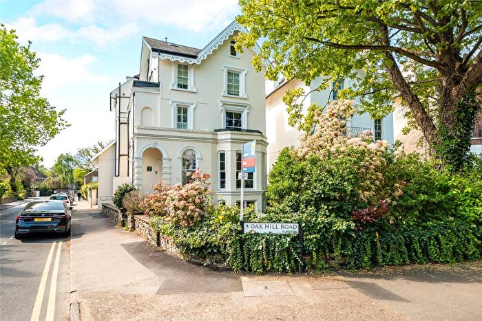 2 Bedroom Flat For Sale In Oak Hill, Surbiton, KT6