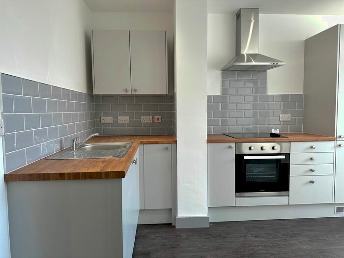 1 Bedroom Flat To Rent In Bridge House, Balm Road, Leeds, LS10