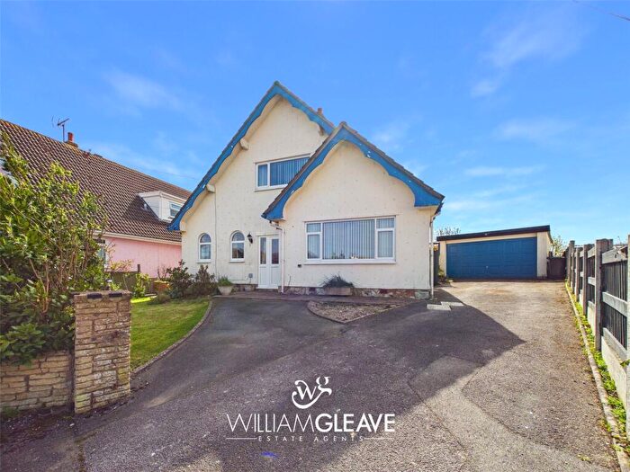 3 Bedroom Detached Bungalow For Sale In St. Annes Gardens, Llandudno, Conwy, LL30