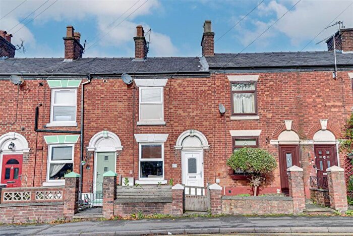 2 Bedroom Terraced House For Sale In Holmes Chapel Road, Congleton, CW12