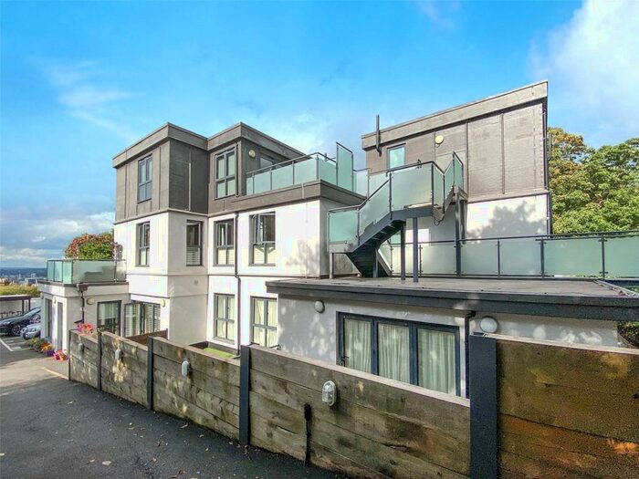 1 Bedroom Flat To Rent In Plum Lane, Shooters Hill, London, SE18