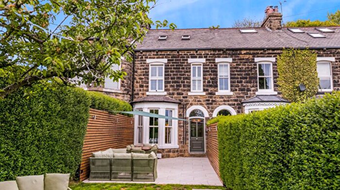 3 Bedroom Terraced House For Sale In Brandon Terrace, Leeds, West Yorkshire, LS17