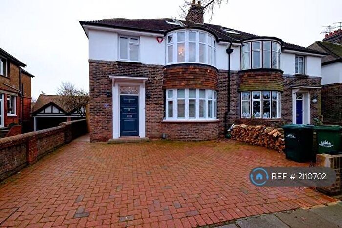 5 Bedroom Semi-Detached House To Rent In Wilbury Crescent, Hove, BN3