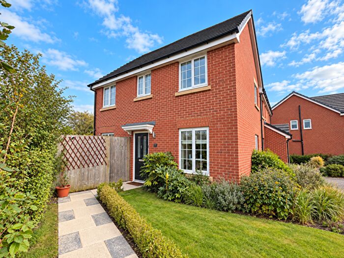 3 Bedroom Semi-Detached House For Sale In Merino Court, Thornton, FY5
