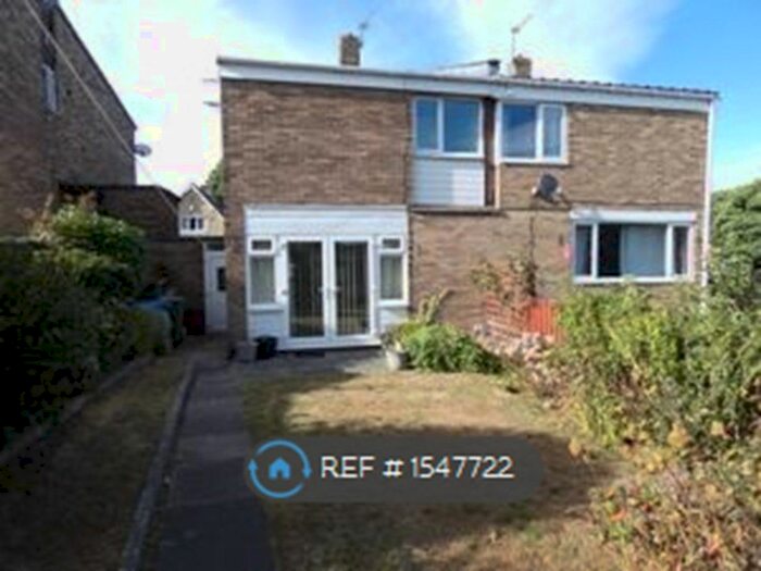 3 Bedroom Semi-Detached House To Rent In Brandlings Way, Peterlee, SR8