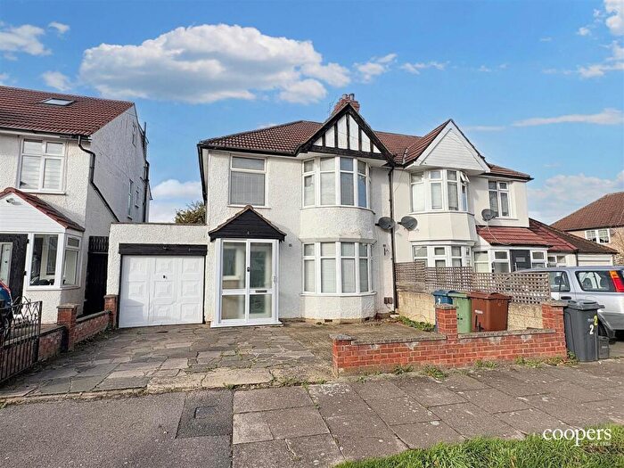 3 Bedroom Semi-Detached House To Rent In Beechwood Gardens, Harrow, HA2
