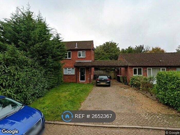 2 Bedroom Bungalow To Rent In Challacombe, Furzton, Milton Keynes, MK4