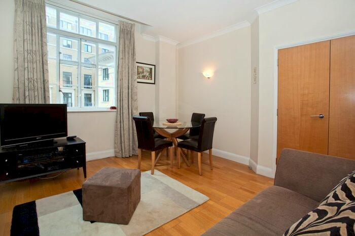 2 Bedroom Flat To Rent In North Block, C Belvedere Road, London, SE1