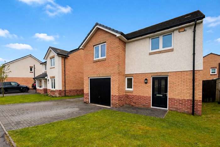 3 Bedroom Detached House For Sale In Carmuirs Drive, Motherwell, ML1