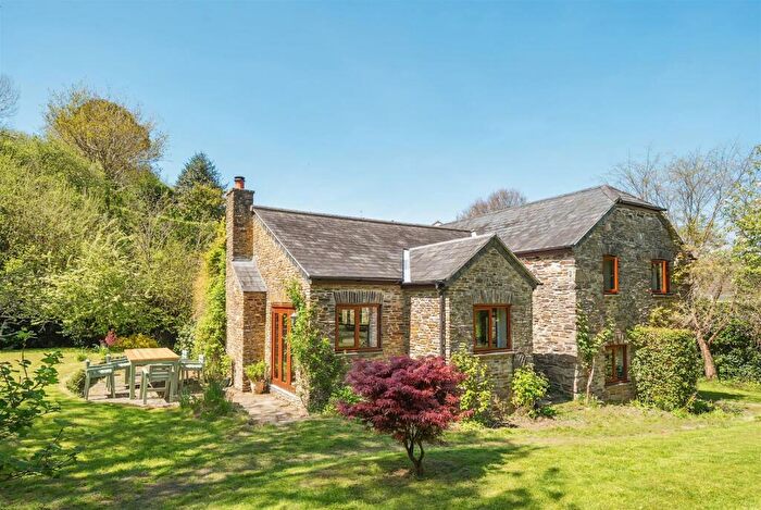 3 Bedroom Detached House For Sale In Latchley, Gunnislake, PL18