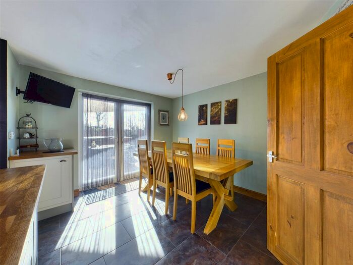 5 Bedroom Detached House For Sale In Foster Close, Timberland, LN4