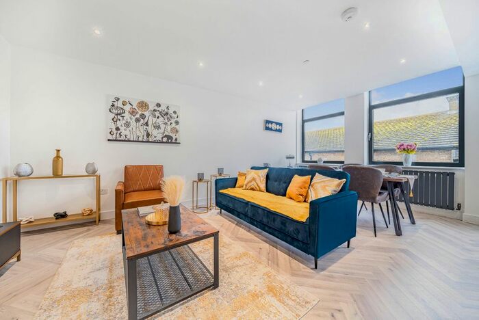 1 Bedroom Flat To Rent In Trinity Place, Bexleyheath, Kent, DA6