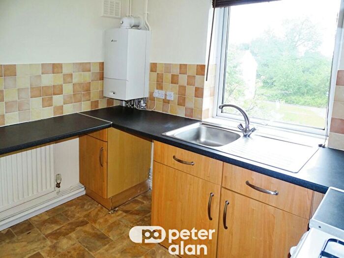2 Bedroom Apartment To Rent In Ward Close, Newport, NP19