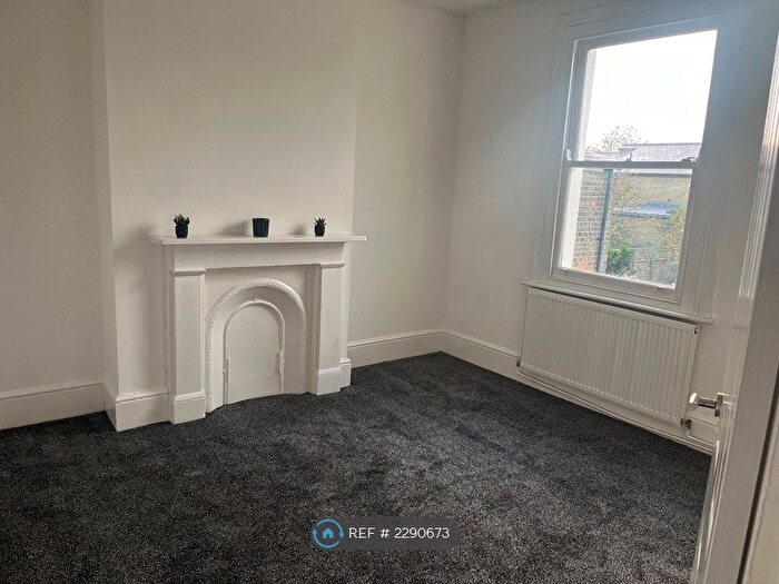 2 Bedroom Flat To Rent In Marlborough Rd, Bowes Park, N22