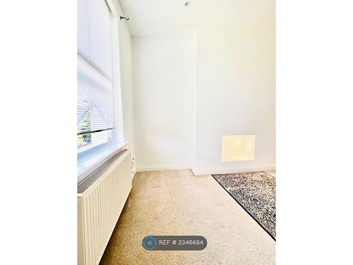 1 Bedroom Flat To Rent In Upper Grosvenor Road, Tunbridge Wells, TN1