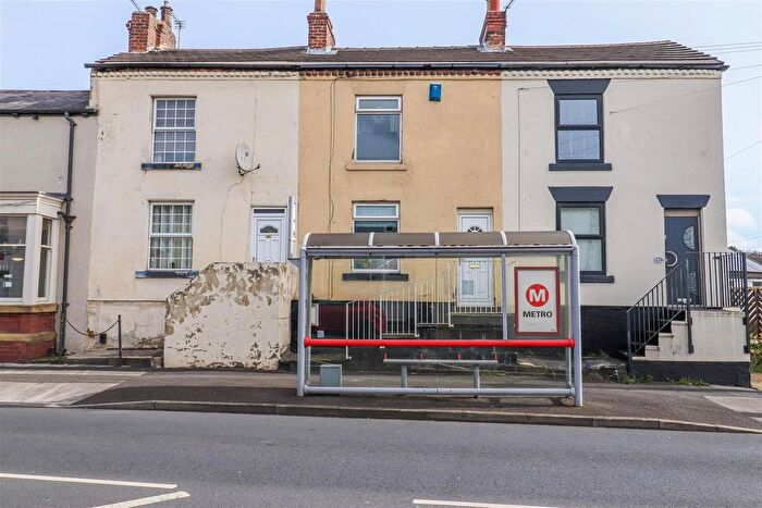 2 Bedroom Terraced House For Sale In Bradford Road, Wrenthorpe, Wakefield, WF2